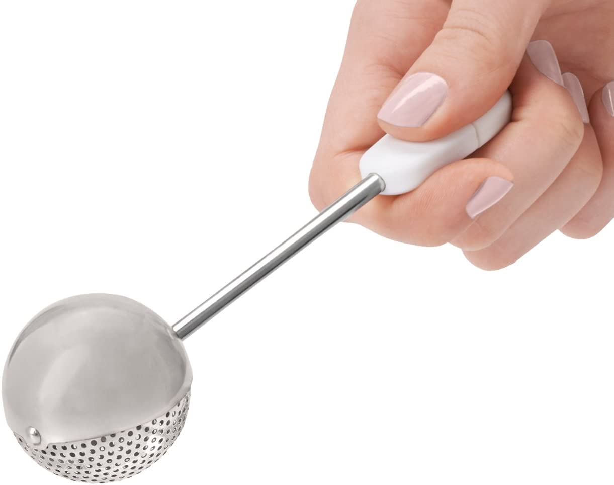 OXO Good Grips Baker’s Dusting Wand for Sugar, Flour and Spices