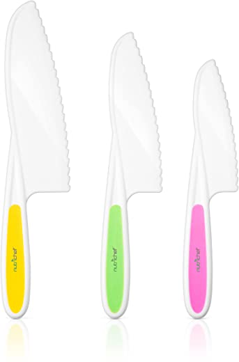 3-Piece Nylon Kitchen Baking Knife Set – Children’s Cooking Knives, Safe to Use, Firm Grip, Serrated Edges, Kids’ Knives, Protects Little Chef’s…