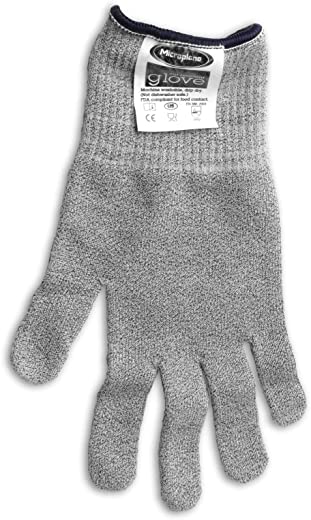 Microplane Cut Resistant Glove Keep Hands Safe in The Kitchen, One Size (Pack of 1), Silver