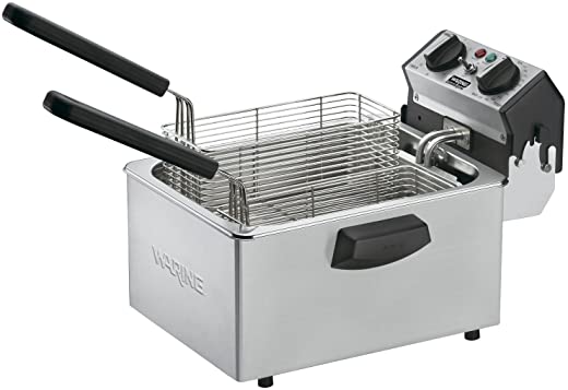 Waring Commercial WDF75RC Heavy Duty 8.5 lb double basket deep fryer, includes 4 twin baskets & 2 night covers – 1800w, 120V, 5-20 Phase Plug